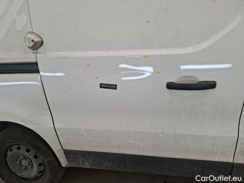  Renault  Trafic RENAULT  / 2019 / 4P / Fourgon tole FG GCF L1H1 1000 Energy dCi 145 EDC #53