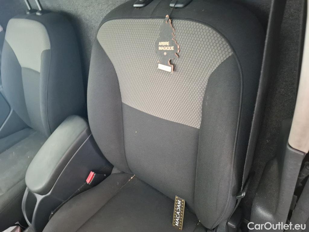  Renault  Kangoo  Express Extra (Série Spéciale) 1.5 dCi 75CV BVM5 E6 #47