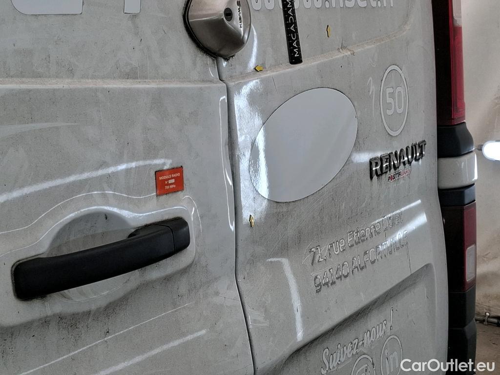  Renault  Trafic RENAULT  / 2019 / 4P / Fourgon tole FG GCF L1H1 1000 Energy dCi 145 EDC #61
