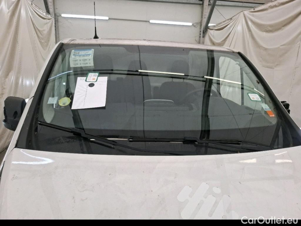  Renault  Trafic RENAULT  / 2019 / 4P / Fourgon tole FG GCF L1H1 1000 Energy dCi 145 EDC #124