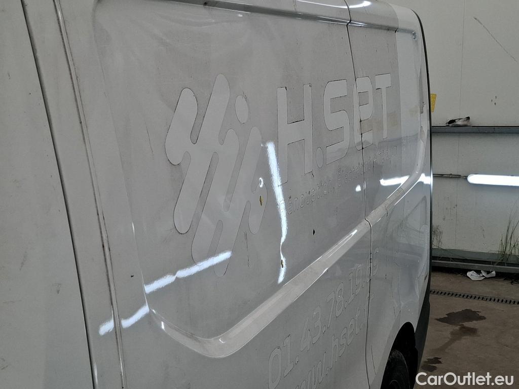  Renault  Trafic RENAULT  / 2019 / 4P / Fourgon tole FG GCF L1H1 1000 Energy dCi 145 EDC #45