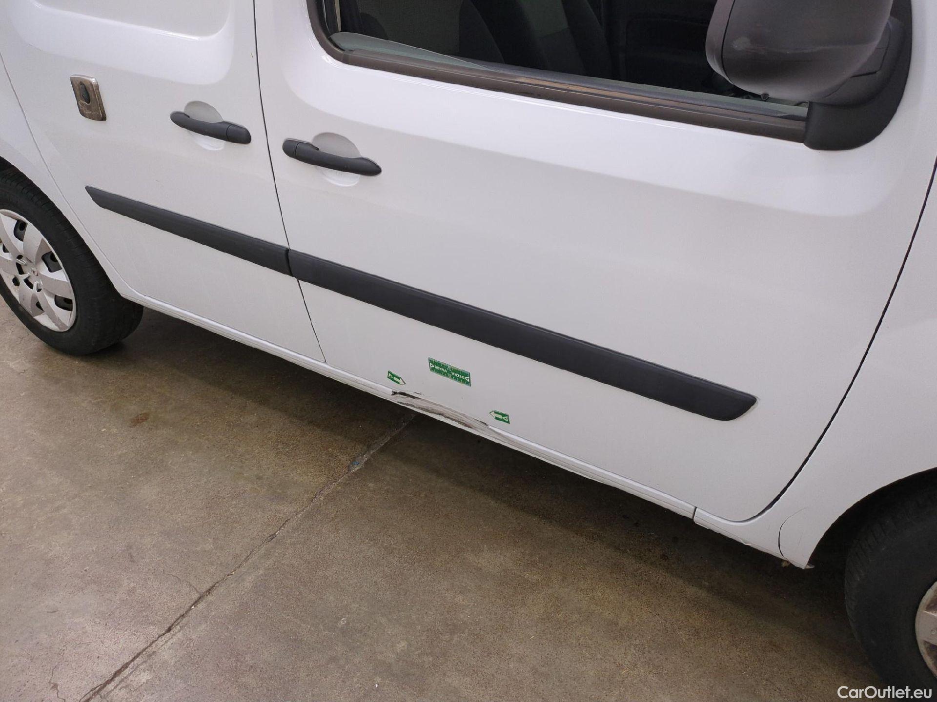  Renault  Kangoo  II Express Grand Confort (L1) 1.5 dCi 80CV BVM6 E6dT #42