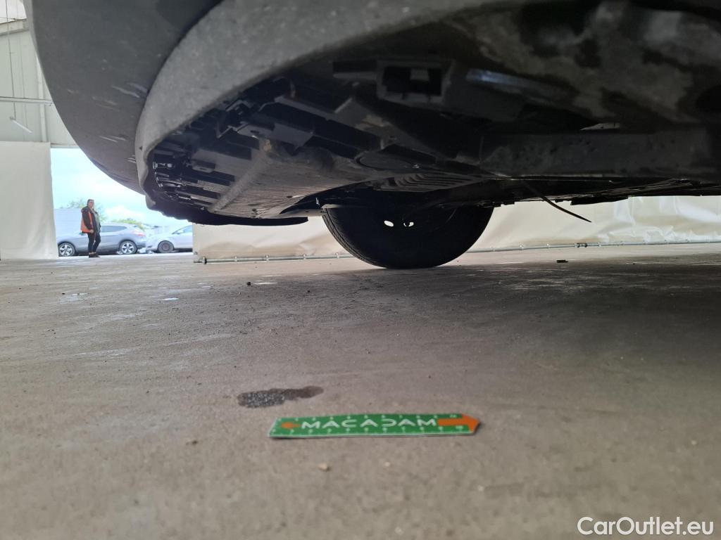  Renault  Trafic RENAULT  / 2019 / 4P / Fourgon tole FG GCF L1H1 1000 Energy dCi 145 EDC #32