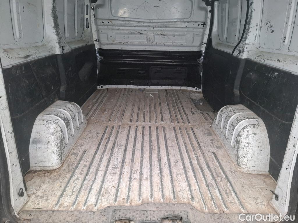  Renault  Trafic RENAULT  / 2019 / 4P / Fourgon tole FG GCF L1H1 1000 Energy dCi 145 EDC #82