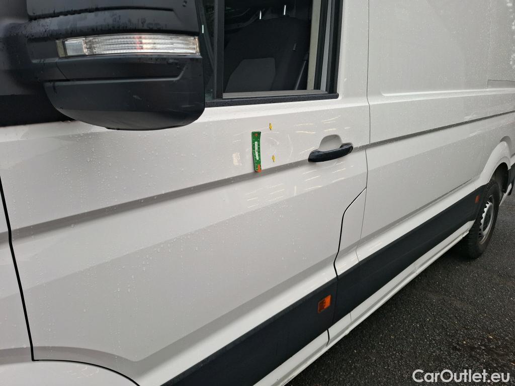  Volkswagen  Crafter  Fourgon Fourgon 35 mittlerer Radstand mit Hochdach FWD 2.0 140CV BVM6 #29