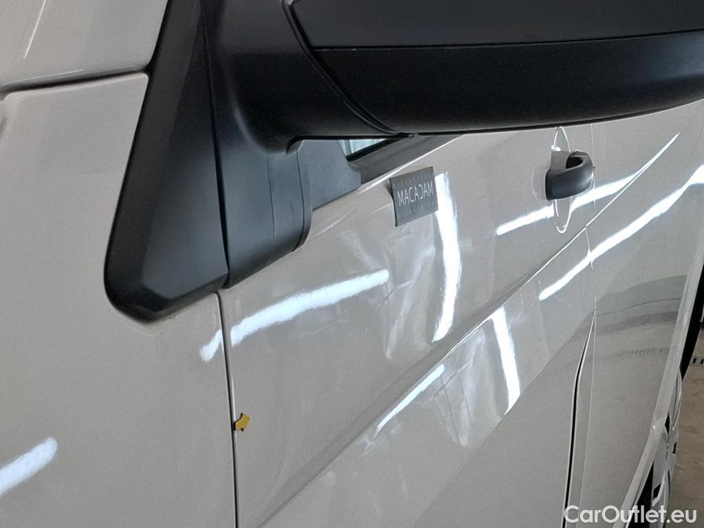  Volkswagen  Transporter VOLKSWAGEN  / 2019 / 4P / Fourgon tôlé 2.0 TDi 110 L1H1 Business #48