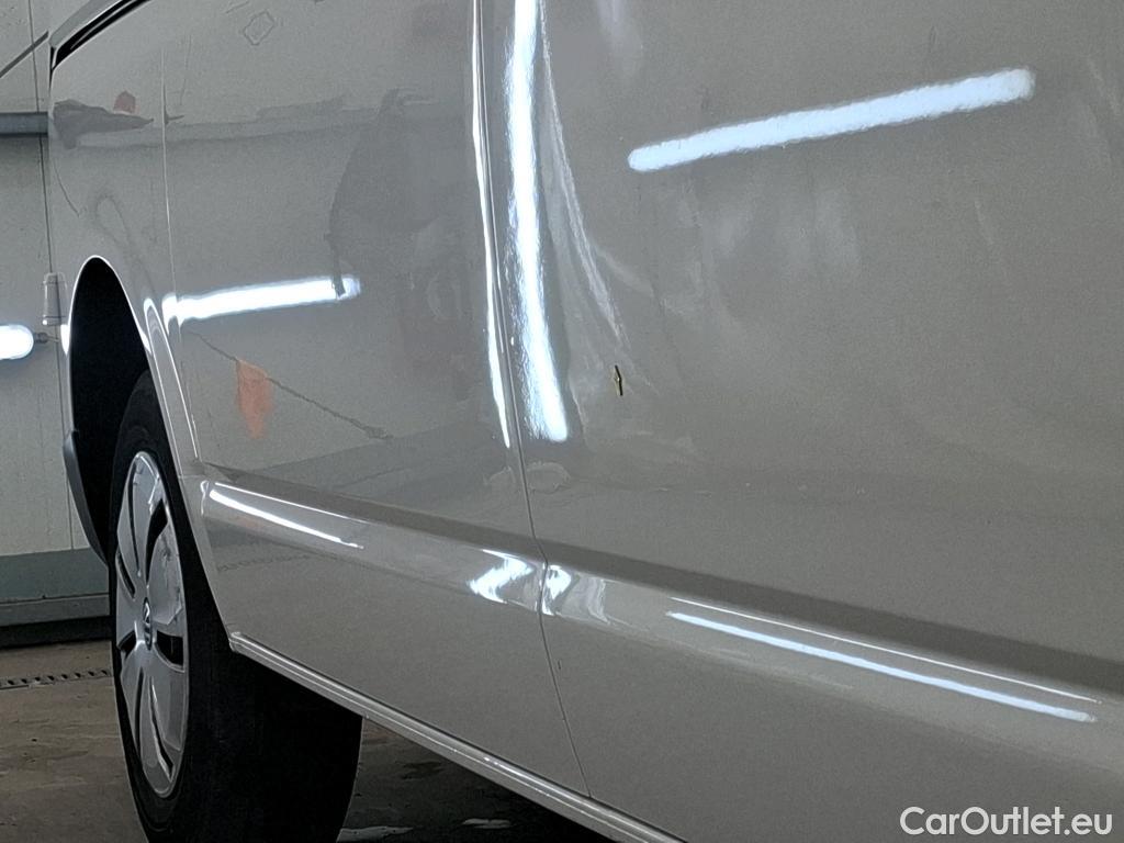  Volkswagen  Transporter VOLKSWAGEN  / 2019 / 4P / Fourgon tôlé 2.0 TDi 110 L1H1 Business #61