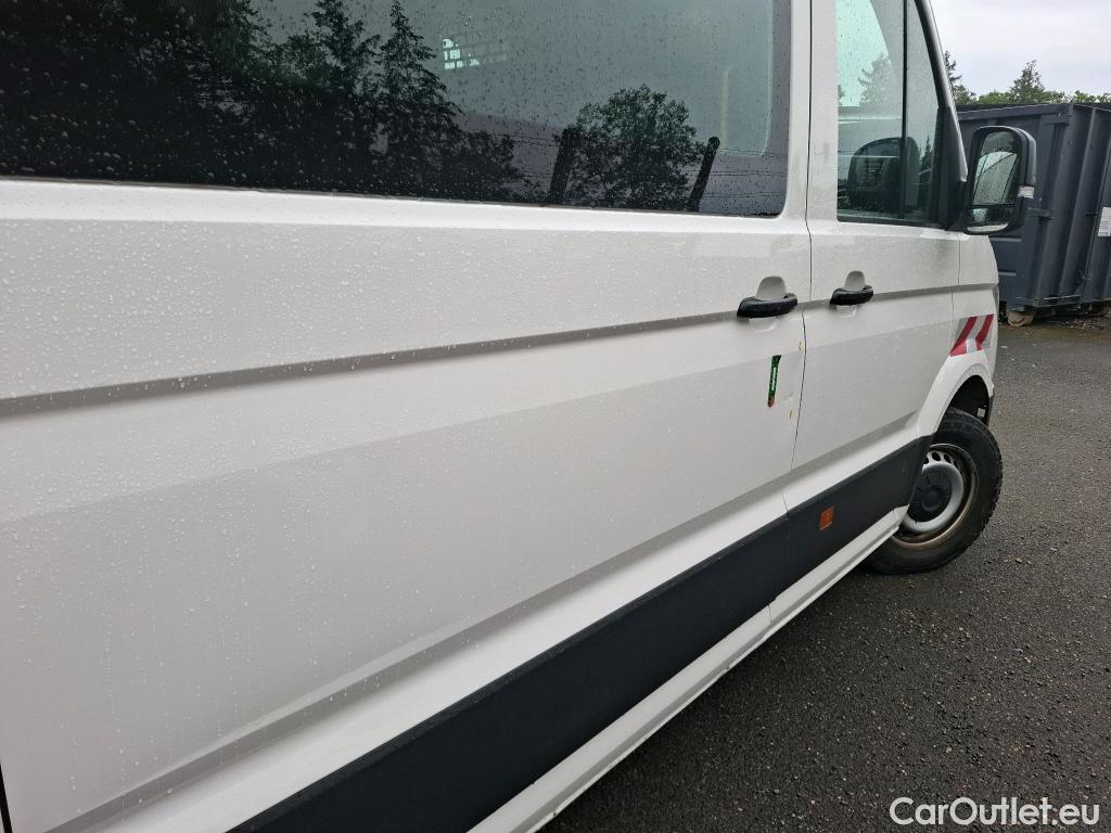  Volkswagen  Crafter  Fourgon Fourgon 35 mittlerer Radstand mit Hochdach FWD 2.0 140CV BVM6 #11