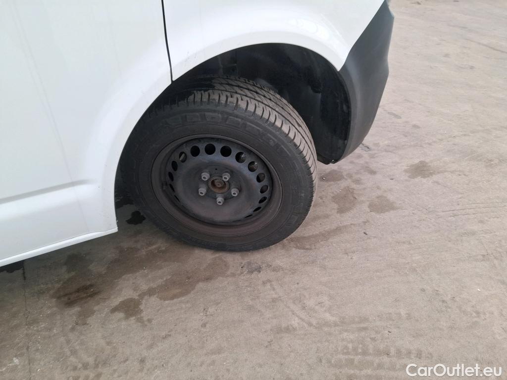  Volkswagen  Transporter VOLKSWAGEN  / 2019 / 4P / Fourgon tôlé 2.0 TDi 110 L1H1 Business #74
