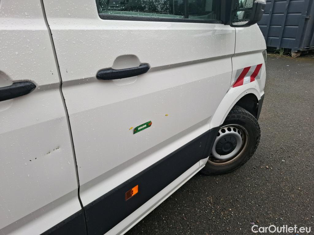  Volkswagen  Crafter  Fourgon Fourgon 35 mittlerer Radstand mit Hochdach FWD 2.0 140CV BVM6 #17
