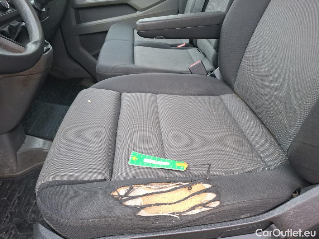  Volkswagen  Crafter  Fourgon Fourgon 35 mittlerer Radstand mit Hochdach FWD 2.0 140CV BVM6 #15