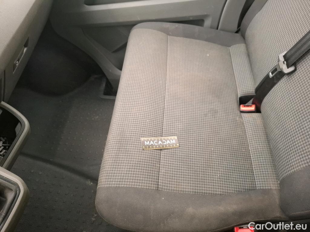  Volkswagen  Transporter VOLKSWAGEN  / 2019 / 4P / Fourgon tôlé 2.0 TDi 110 L1H1 Business #76