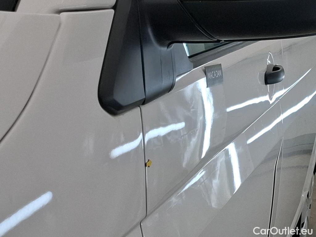  Volkswagen  Transporter VOLKSWAGEN  / 2019 / 4P / Fourgon tôlé 2.0 TDi 110 L1H1 Business #50