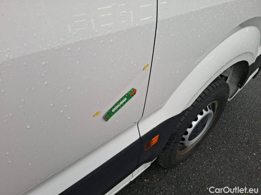  Volkswagen  Crafter  Fourgon Fourgon 35 mittlerer Radstand mit Hochdach FWD 2.0 140CV BVM6 #5
