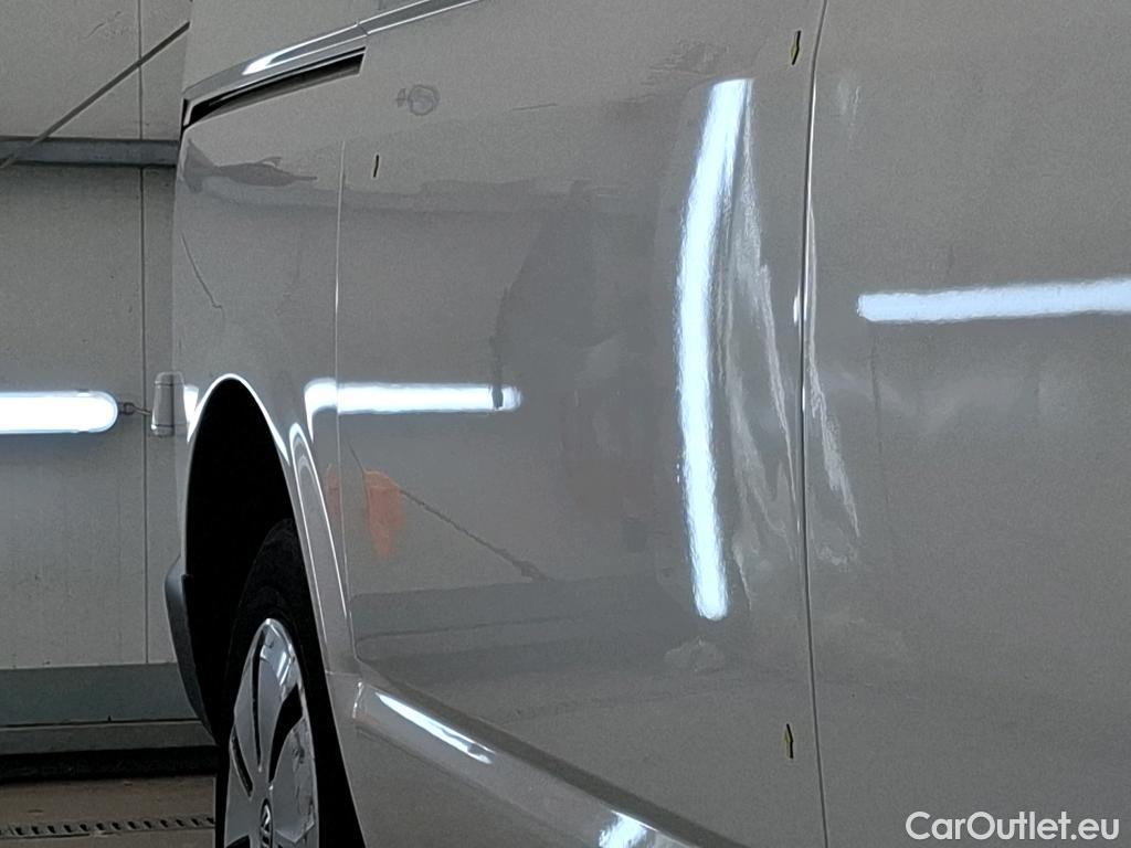  Volkswagen  Transporter VOLKSWAGEN  / 2019 / 4P / Fourgon tôlé 2.0 TDi 110 L1H1 Business #37