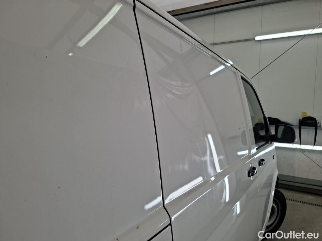  Volkswagen  Transporter T6  Fourgon 2.0 100CV BVM5 #24