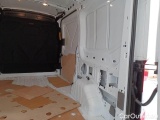 Ford  Transit FORD  / 2019 / 4P / FURGONE 330 L2H2 TREND 2.0 ECO 130 CV #66