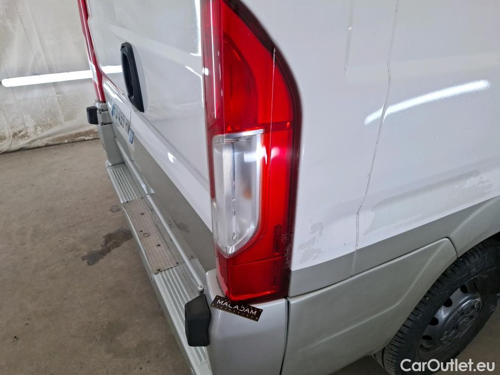  Citroen  Jumper CITROEN  / 2014 / 4P / Fourgon tôlé 35 L3H2 BlueHDi 110 BVM6 Club #27