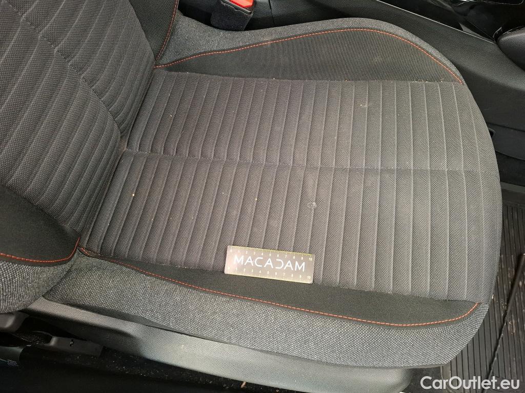  Peugeot  208  (e-) Active Business R 50kWh BVA /  / TRANSFO VP VF
 #24