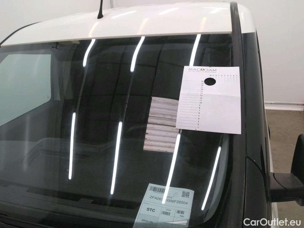  Fiat  Doblo FIAT Doblò Cargo / 2015 / 4P / Fourgonnette 1.6 Multijet 105 Pack Professional (ex 255V) #28