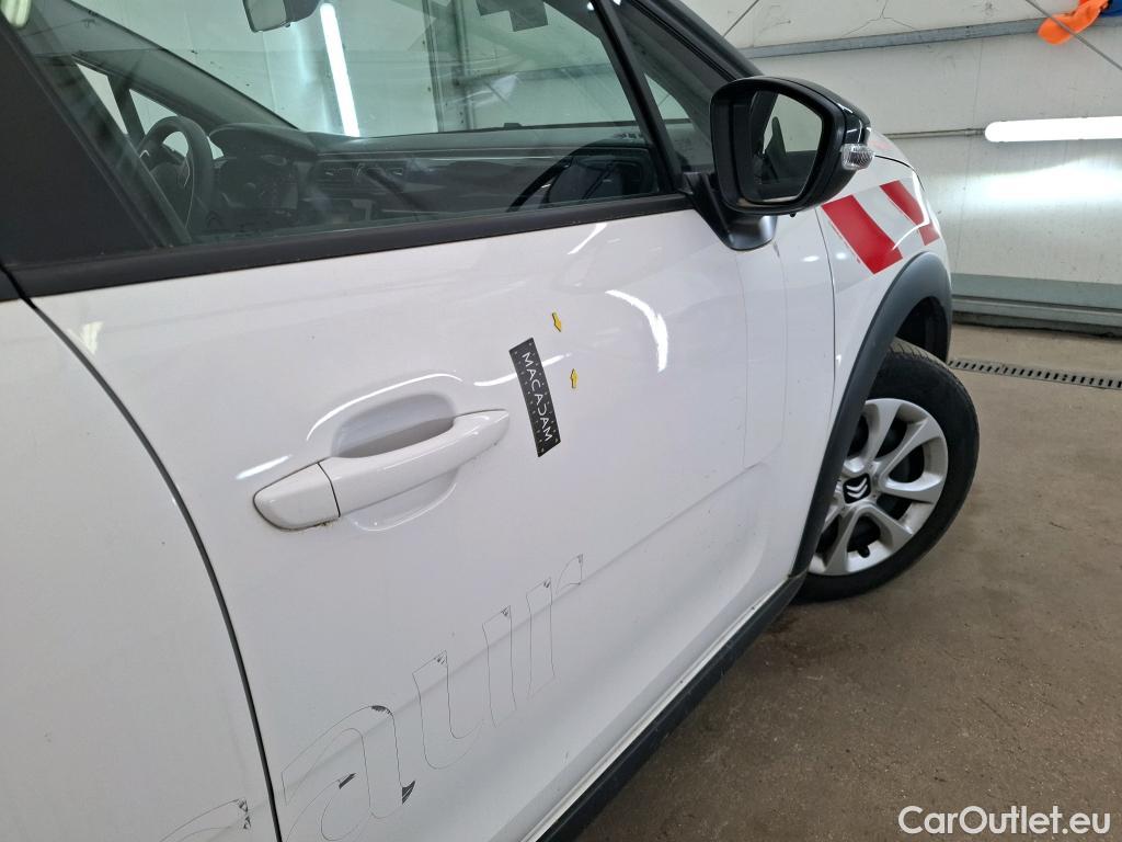 Citroen  C3  Société Feel 1.5 BlueHDI 100CV BVM5 E6dT #4