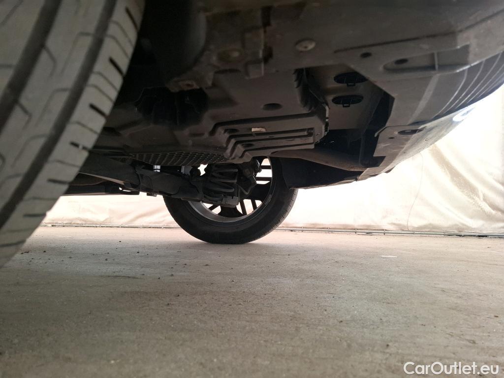  Citroen  C4  Berline Shine Pack 1.5 BlueHDI 130CV BVA8 E6d #61