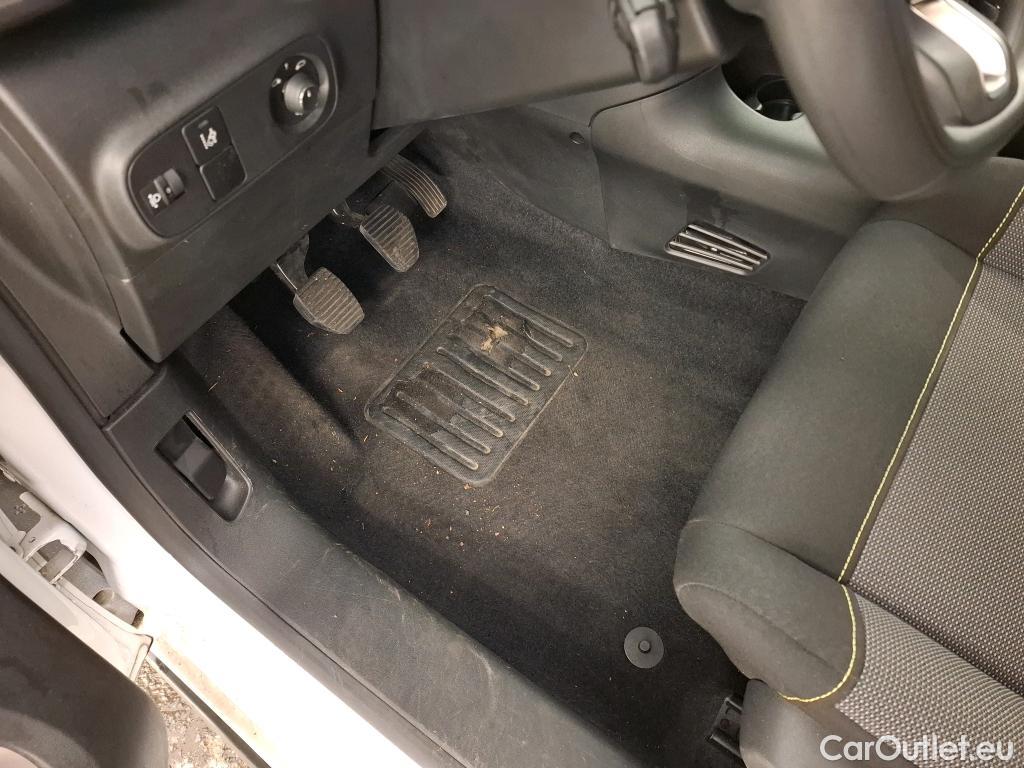  Citroen  C3 CITROEN   2016  5P  Berline PureTech 82  BVM Feel Business #1