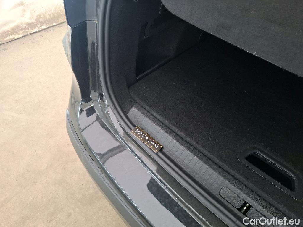  Citroen  C4  Berline Shine Pack 1.5 BlueHDI 130CV BVA8 E6d #34