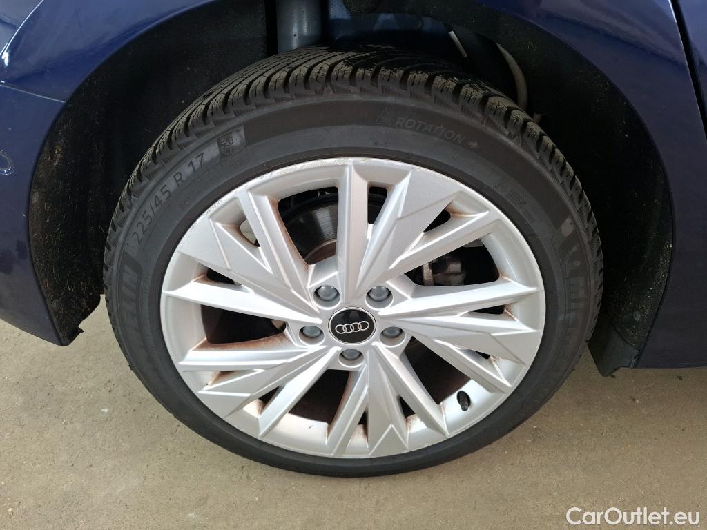  Audi  A3 AUDI  Sportback / 2020 / 5P / Berline 35 TFSI 150 MHEV S Tronic Avus #38