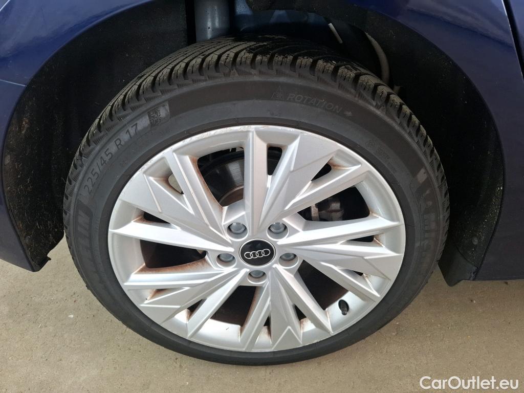  Audi  A3 AUDI  Sportback / 2020 / 5P / Berline 35 TFSI 150 MHEV S Tronic Avus #16