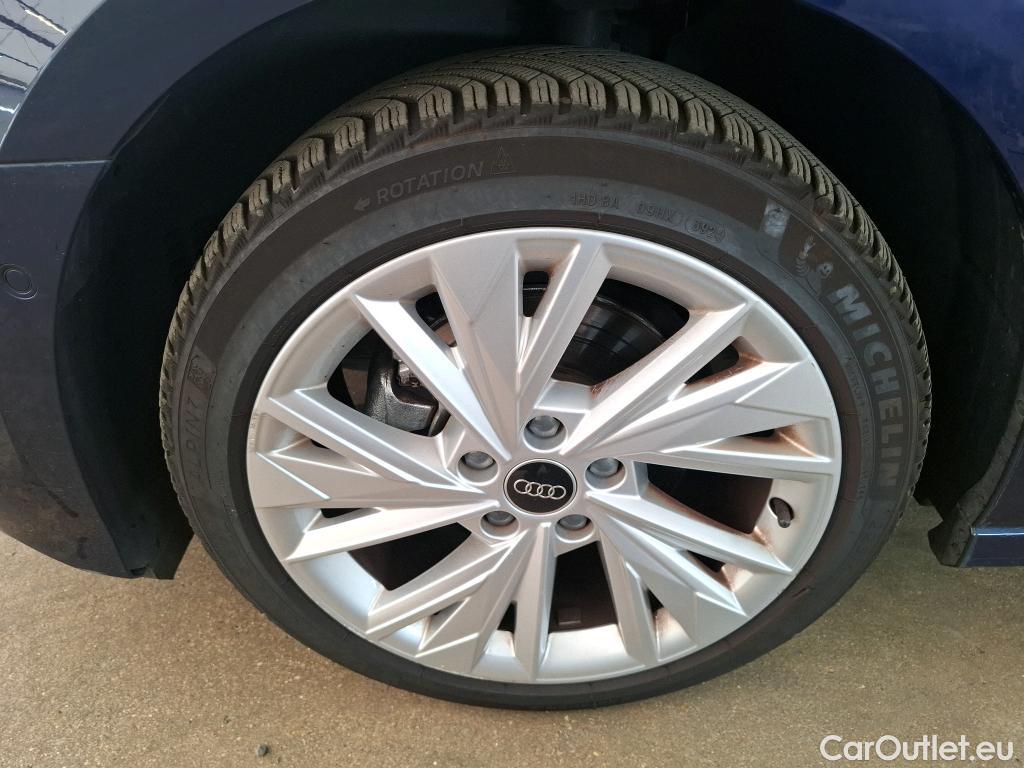  Audi  A3 AUDI  Sportback / 2020 / 5P / Berline 35 TFSI 150 MHEV S Tronic Avus #24