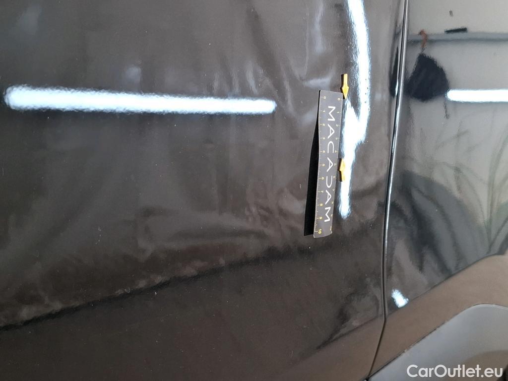  Citroen  C4  Berline Shine Pack 1.5 BlueHDI 130CV BVA8 E6d #10