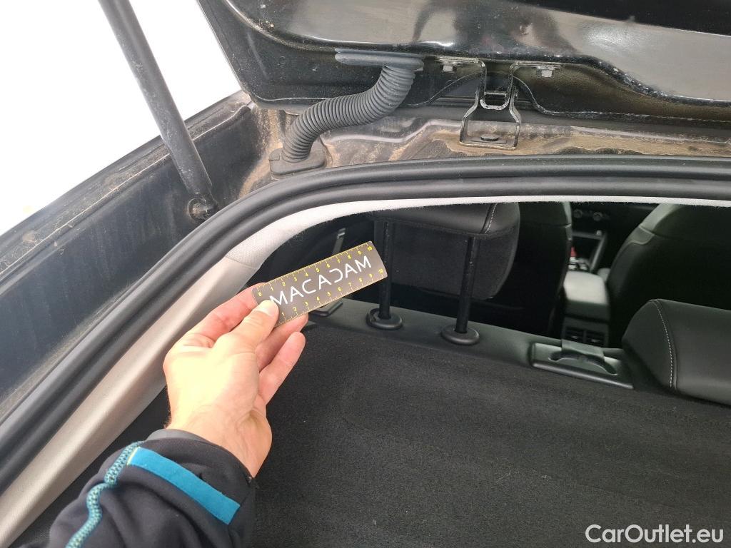  Citroen  C4  Berline Shine Pack 1.5 BlueHDI 130CV BVA8 E6d #82