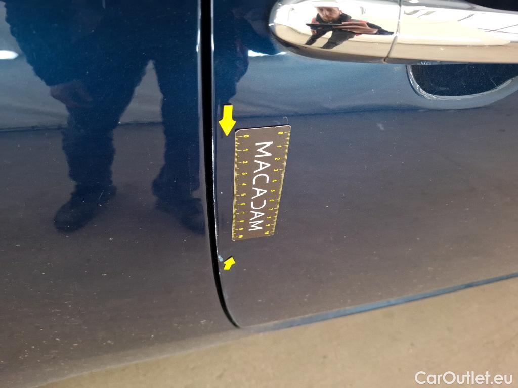  Fiat  500 FIAT   2015  3P  Berline Hybrid 10 BSG 70 ch Dolcevita #38