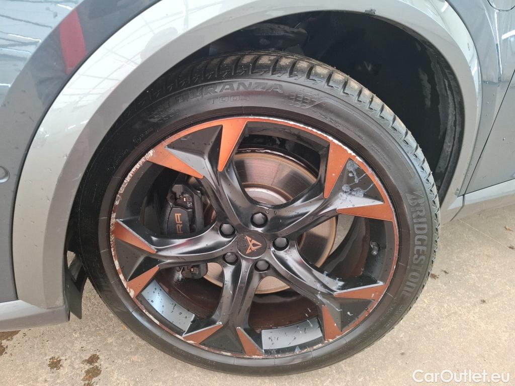  Cupra  Formentor CUPRA  / 2020 / 5P / SUV 1.4 e-HYBRID 245ch DSG6 VZ #2