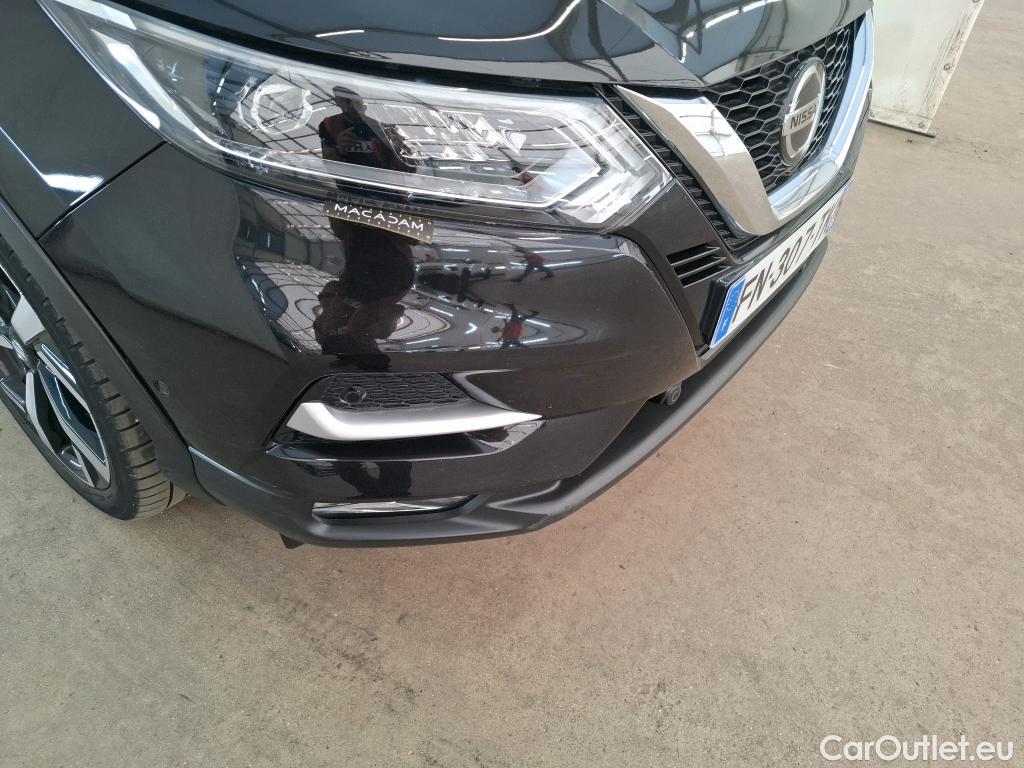  Nissan  Qashqai NISSAN  / 2017 / 5P / Crossover 1.3 DIG-T 160 DCT Tekna #98