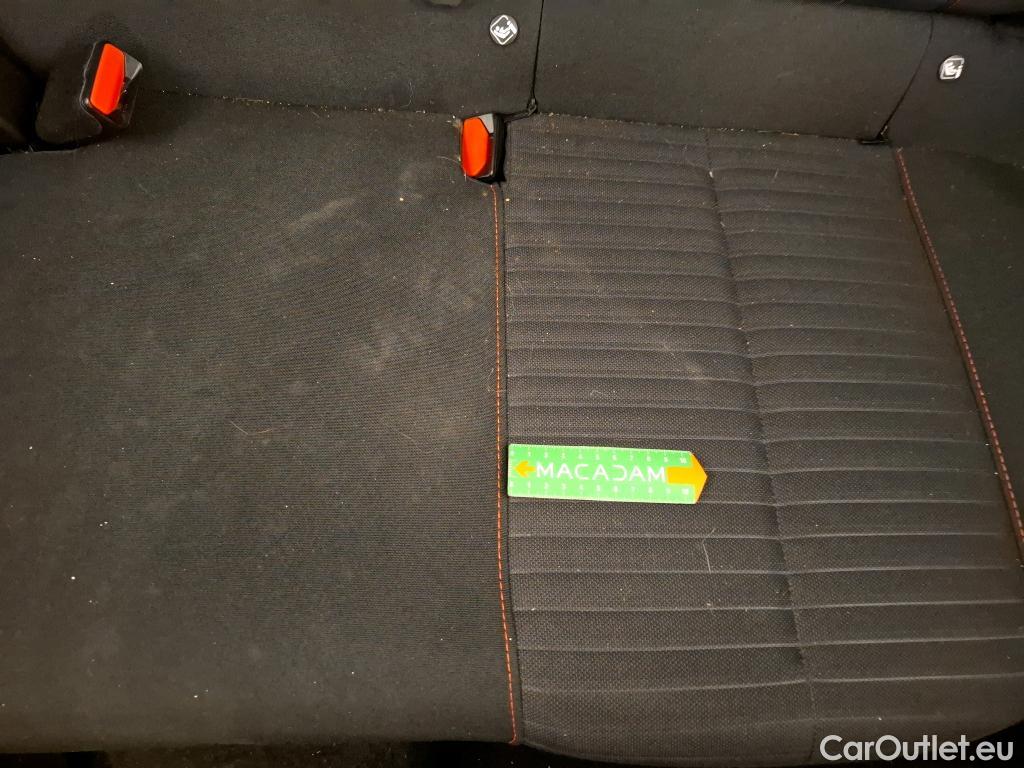  Peugeot  2008  Active Business 1.2 PureTech 100CV BVM6 E6d / GRELE #104