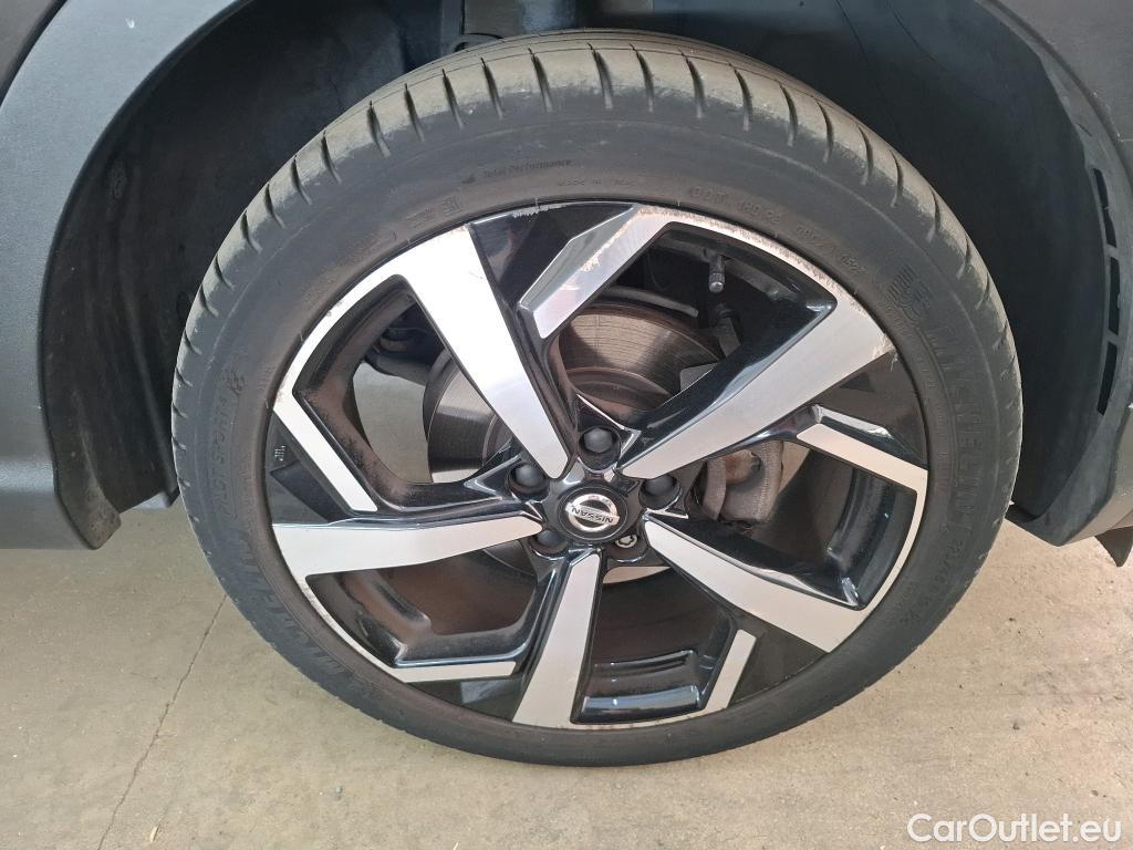  Nissan  Qashqai NISSAN  / 2017 / 5P / Crossover 1.3 DIG-T 160 DCT Tekna #39