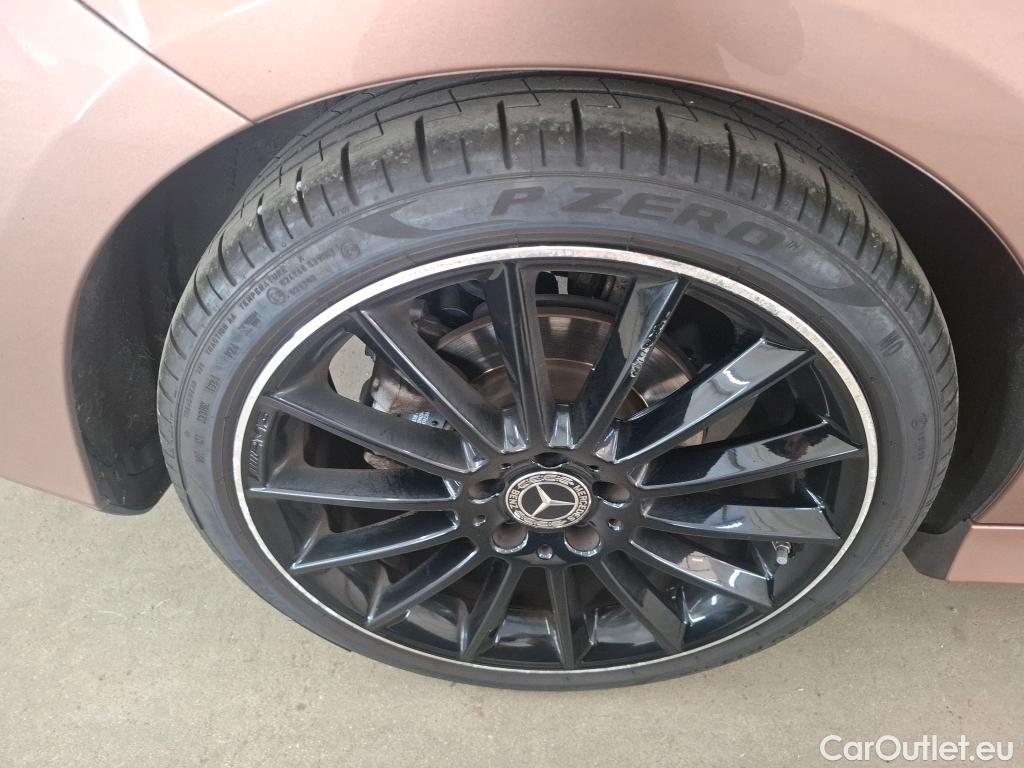  Mercedes  CLA-Klasse MERCEDES-BENZ CLA Shooting Brake / 2019 / 5P / Break CLA 200 d AMG Line BA8 #16