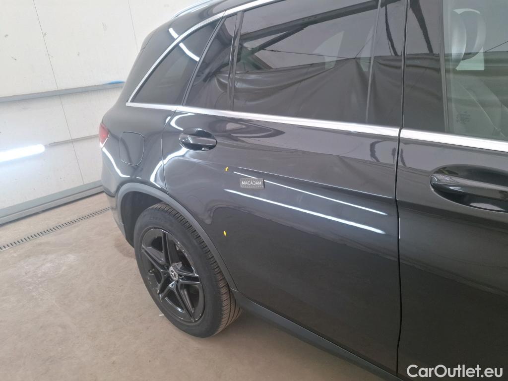  Mercedes  G-Klasee MERCEDES-BENZ GLC / 2019 / 5P / SUV 2.0 GLC 300 E AMG LINE 4MATIC #22