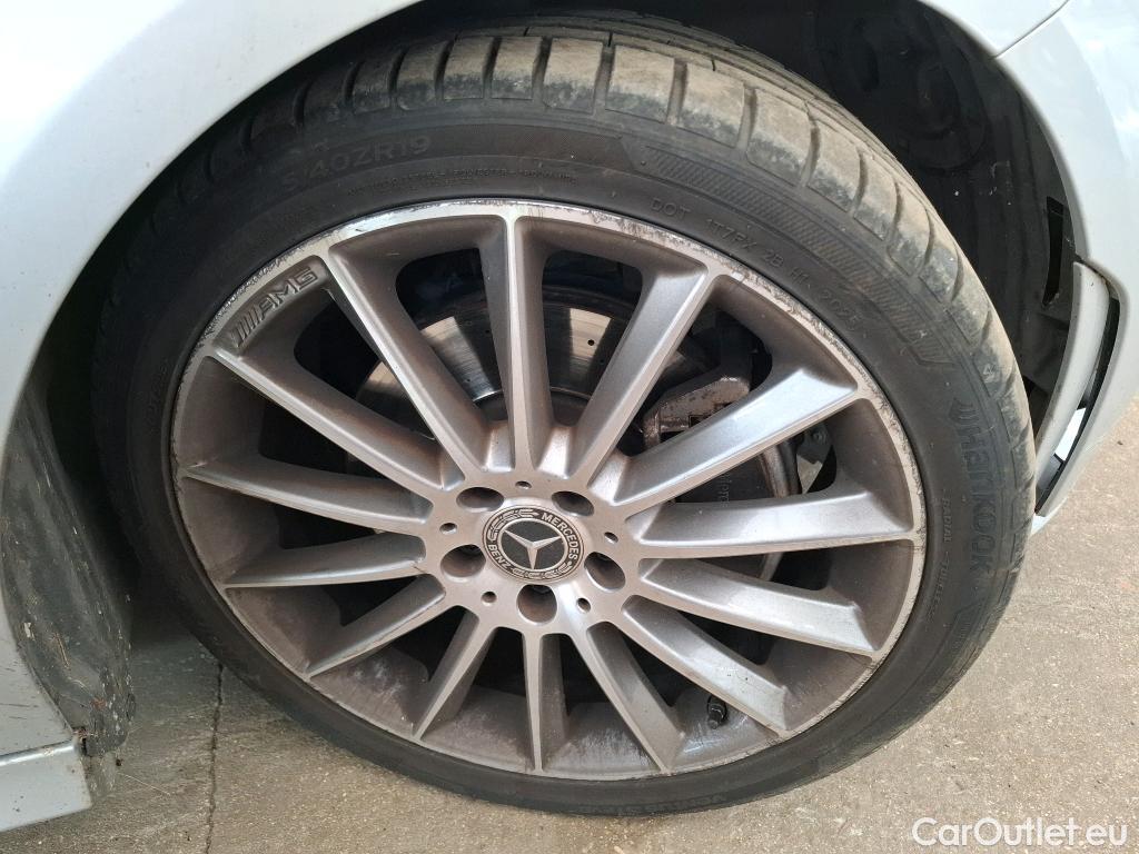  Mercedes  CLA-Klasse MERCEDES-BENZ CLA Coupe / 2019 / 4P / Coupé CLA 200 d AMG Line BA8 #42