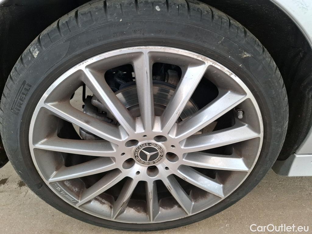  Mercedes  CLA-Klasse MERCEDES-BENZ CLA Coupe / 2019 / 4P / Coupé CLA 200 d AMG Line BA8 #11