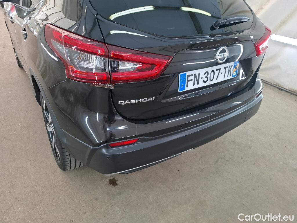  Nissan  Qashqai NISSAN  / 2017 / 5P / Crossover 1.3 DIG-T 160 DCT Tekna #23