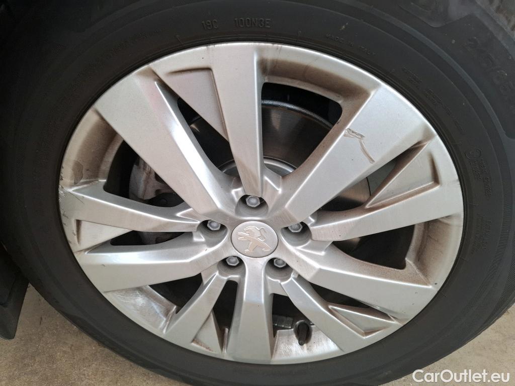  Peugeot  3008  II Active Pack 1.5 HDi 130CV BVA8 E6d #12