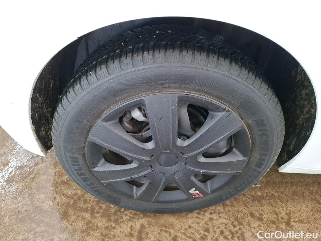  Peugeot  208  Allure Business 1.2 PureTech 100CV BVM6 E6d #3