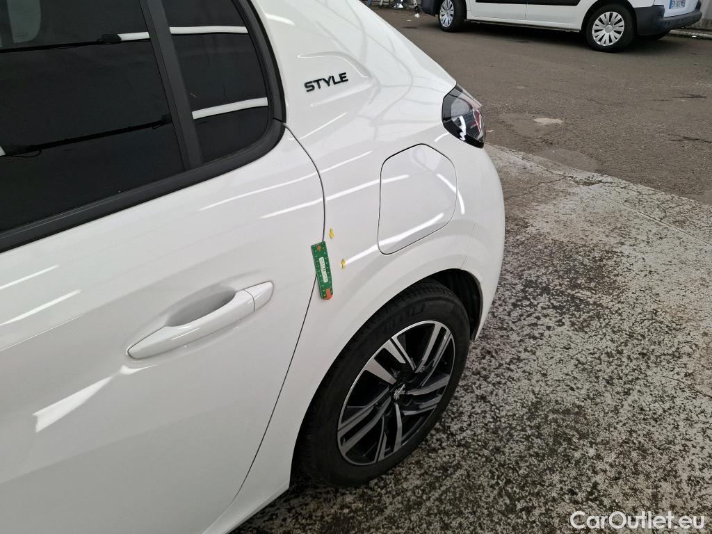  Peugeot  208  Style 1.2 PureTech 75CV BVM5 E6d #10