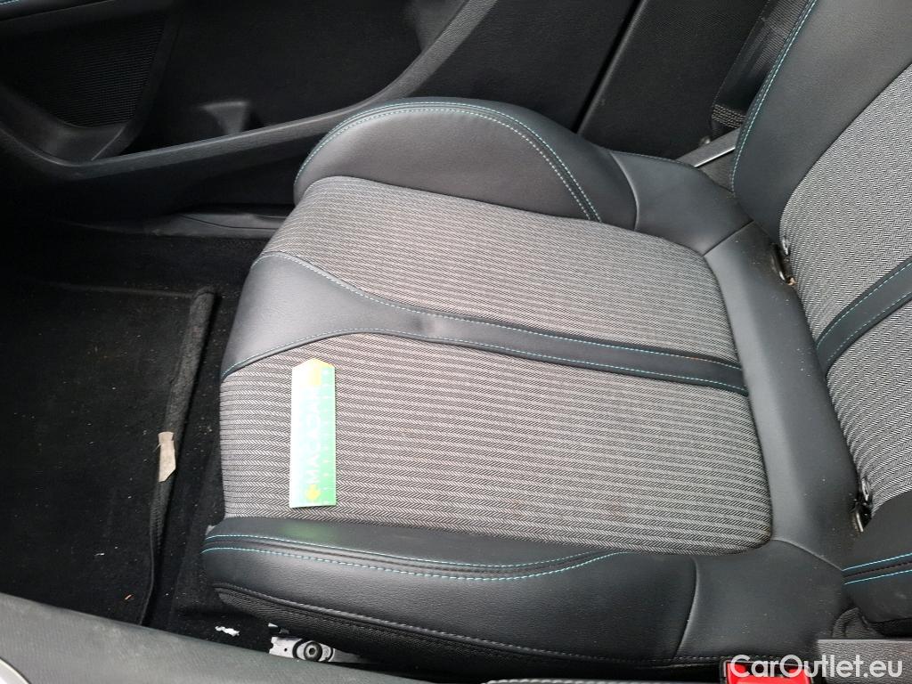  Peugeot  3008  Allure Pack 1.2 PureTech 130CV BVA8 E6d #15