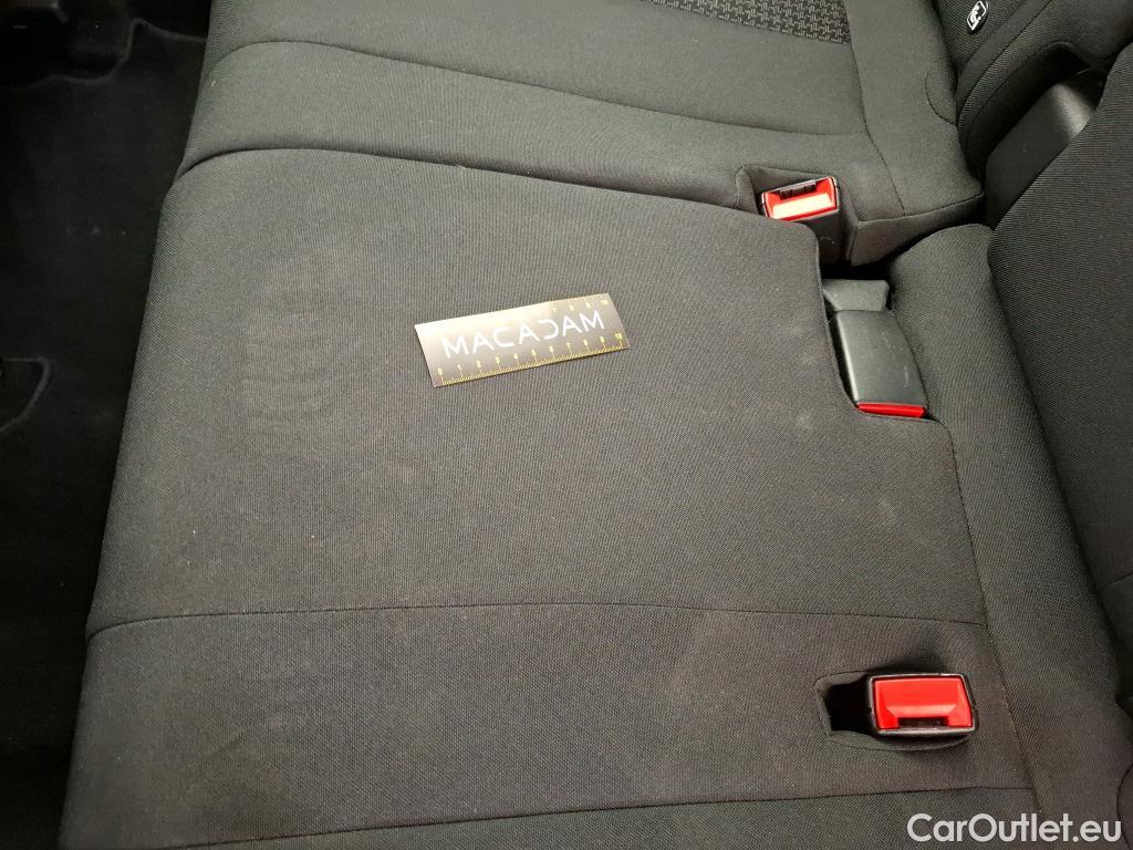  Peugeot  3008  II Active Pack 1.5 HDi 130CV BVA8 E6d #33