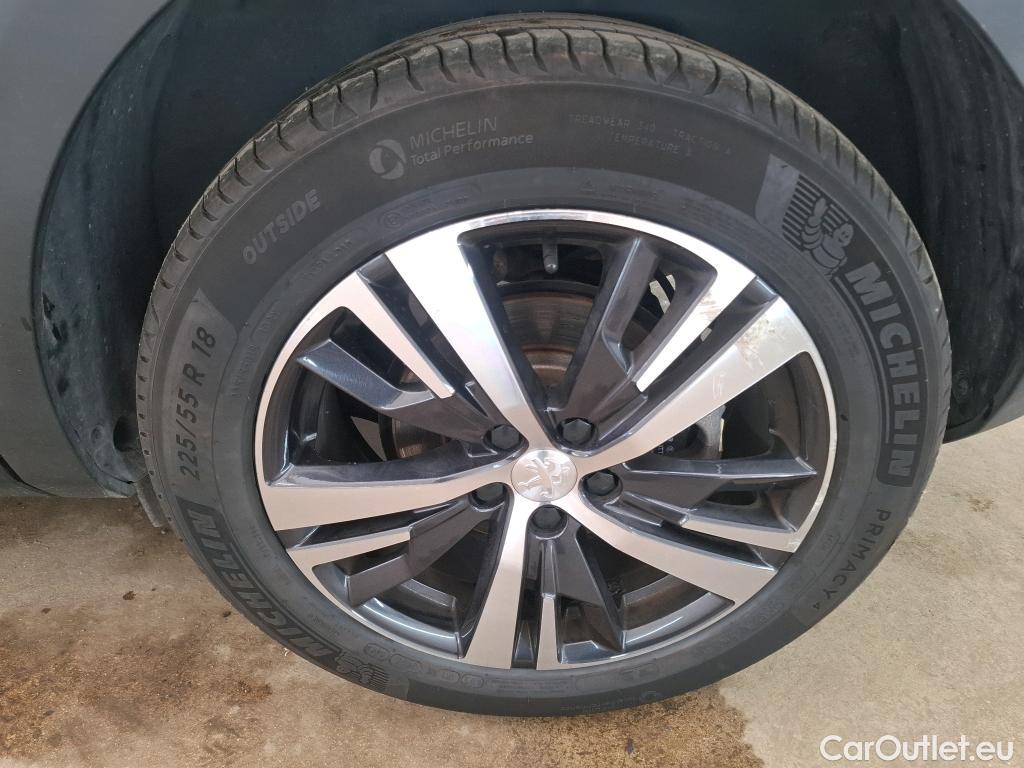  Peugeot  3008 PEUGEOT  / 2016 / 5P / SUV Puretech 130 ALLURE BUSINESS (Ex 195K) #7