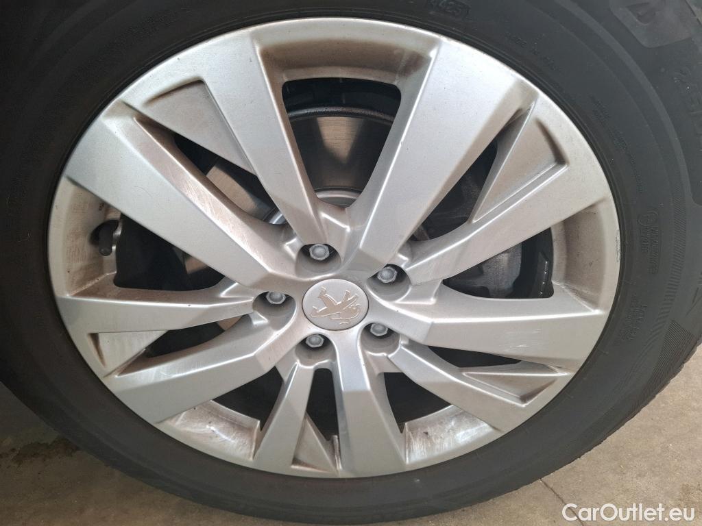  Peugeot  3008  II Active Pack 1.5 HDi 130CV BVA8 E6d #21